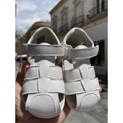 Sandalia Piruflex respetuosa blanca velcro