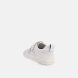 Deportiva de Blanditos blanca básica