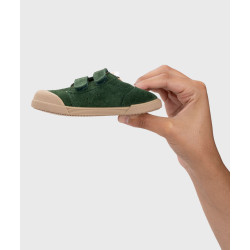 Deportivo Barefoot en serraje de Igor verde