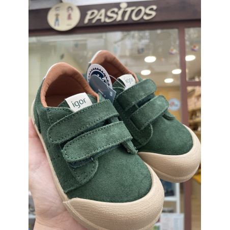 Deportivo Barefoot en serraje de Igor verde