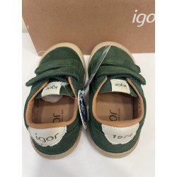Deportivo Barefoot en serraje de Igor verde
