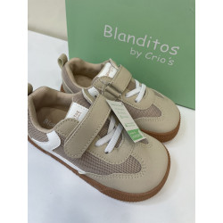 Deportiva de Blanditos Veganos arena ante