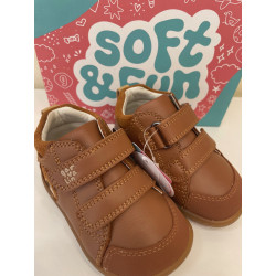 Botin respetuoso Garvalin camel oso