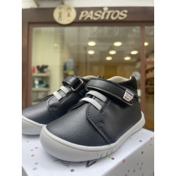 Botín respetuoso Piruflex negro y gris