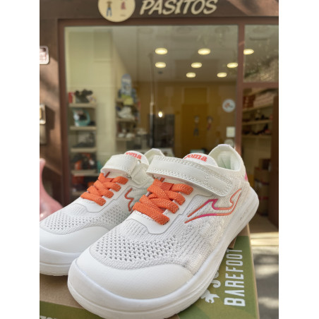 Deportiva Viper Barefoot Joma blanca con naranja