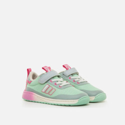 Deportivas respetuosas aguamarina de Mustang