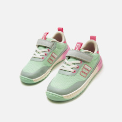 Deportivas respetuosas aguamarina de Mustang