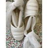 Esparteña de lino blanco con lazada de tull
