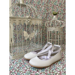 Bailarina napa blanca con lazo