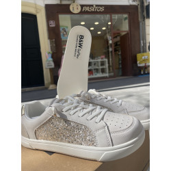 Deportiva barefoot Conguitos con glitter