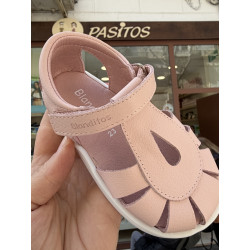 Sandalia rosa de Blanditos tipo retro