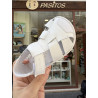 Sandalia blanca con velcro de Blanditos