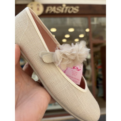 Mercedita lino beige con adorno con lazo