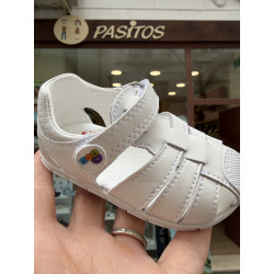 Sandalia Barefoot Pablosky blanca clásica