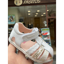 Sandalia Barefoot Pablosky detalle plata
