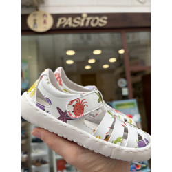 Sandalia respetuosa de Coqueflex estampada