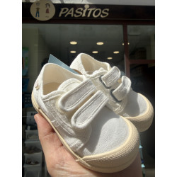 Lona blanca de Igor Barefoot