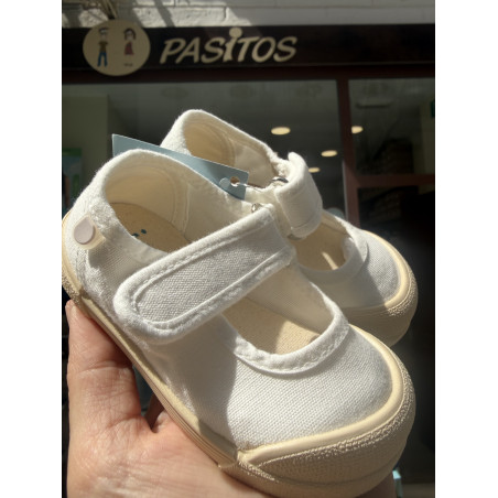 Lona blanca de Igor Barefoot