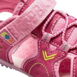 Sandalia rosa tipo trekking de Pablosky