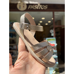 Sandalia Zapy respetuosa dorada