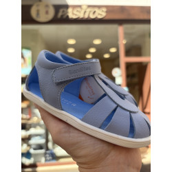 Sandalia azul de Blanditos tipo retro