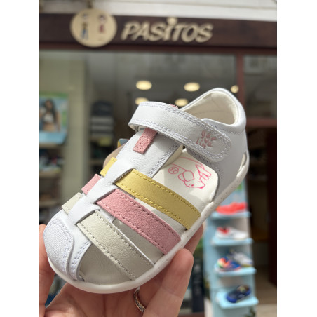 Sandalia respetuosa combinada blanca-rosa-amarillo