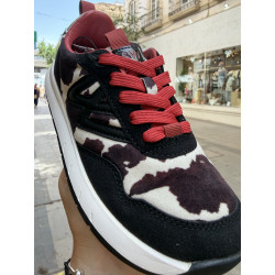 Deportiva barefoot B&W Goflex by Conguitos print