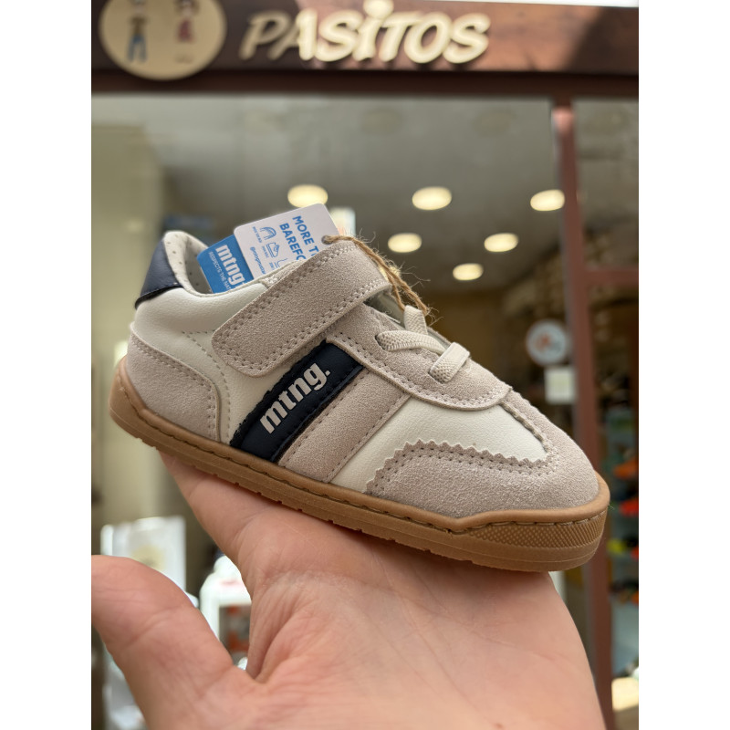 Deportiva respetuosa Mustang blanca linea marino