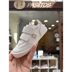 Deportivo Piruflex respetuoso blanco detalle rosa